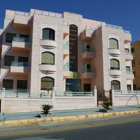 العقبة Al Jawad Suites المظهر الخارجي الصورة